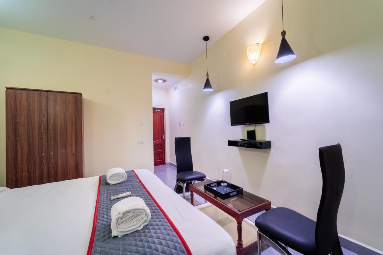 Sornalaxmi Residency Pondicherry Exterior photo